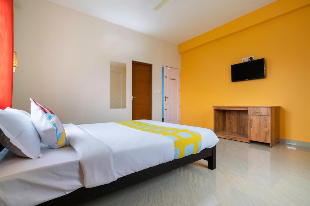 Hôtel Dreamz Airport Residency Cochin à Nedumbassery Extérieur photo