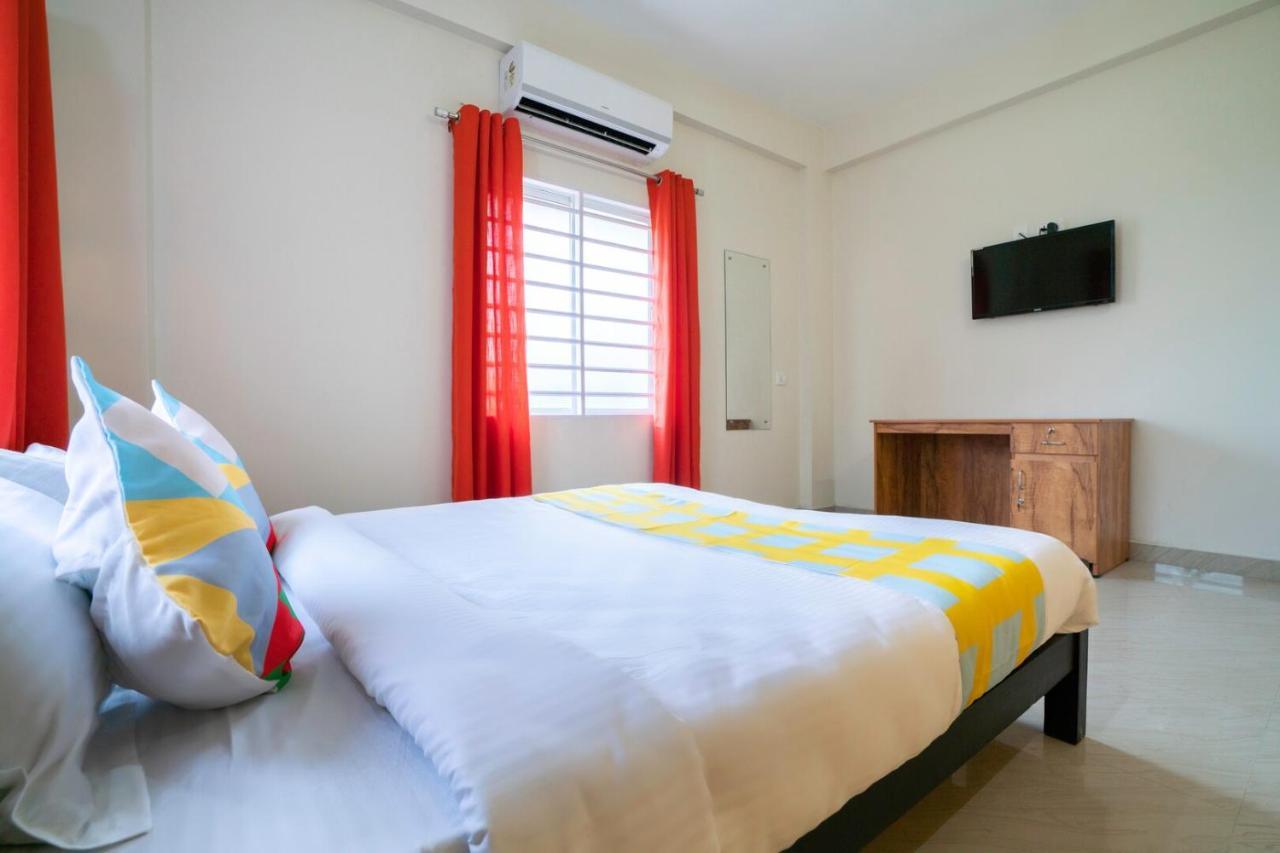 Hôtel Dreamz Airport Residency Cochin à Nedumbassery Extérieur photo