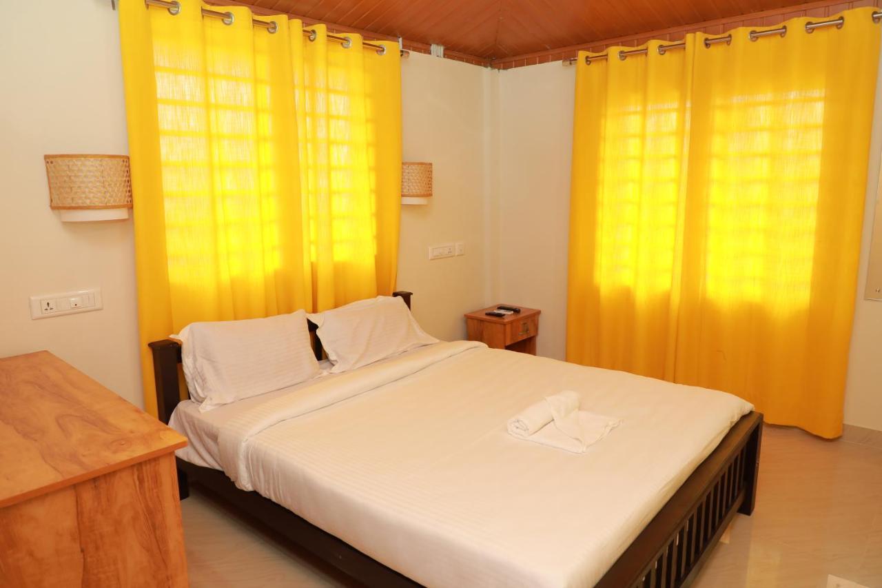 Hôtel Dreamz Airport Residency Cochin à Nedumbassery Extérieur photo