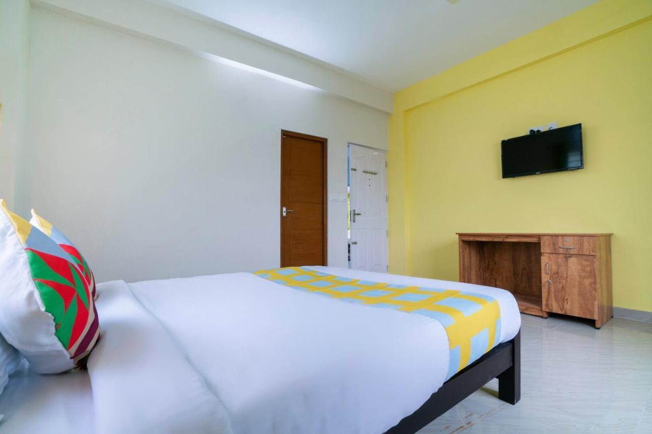 Hôtel Dreamz Airport Residency Cochin à Nedumbassery Extérieur photo